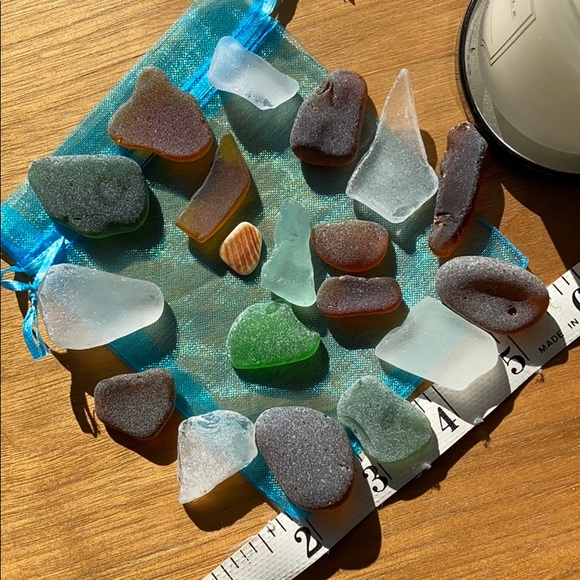 Other - SEA GLASS 18 CHUNKY PIECES BROWN WHITE GREEN